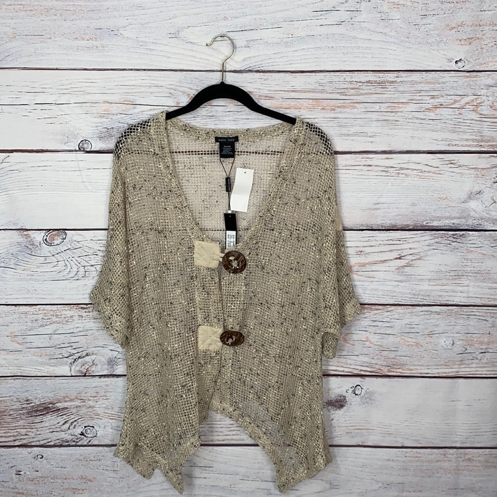 Lightweight Stylish Top, Tan, Size Medium